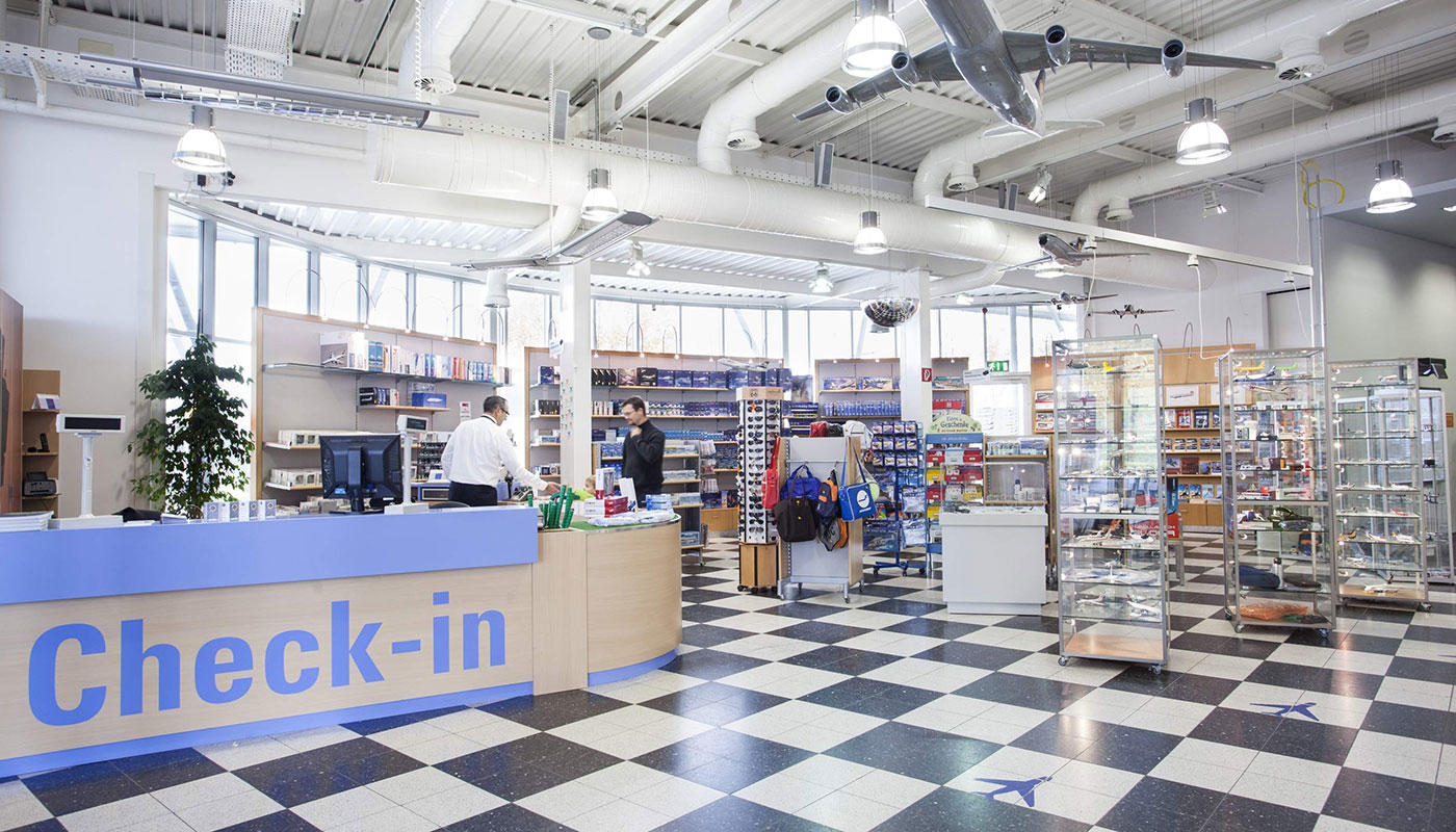 Souvenirs and toys Souvenirs and toys