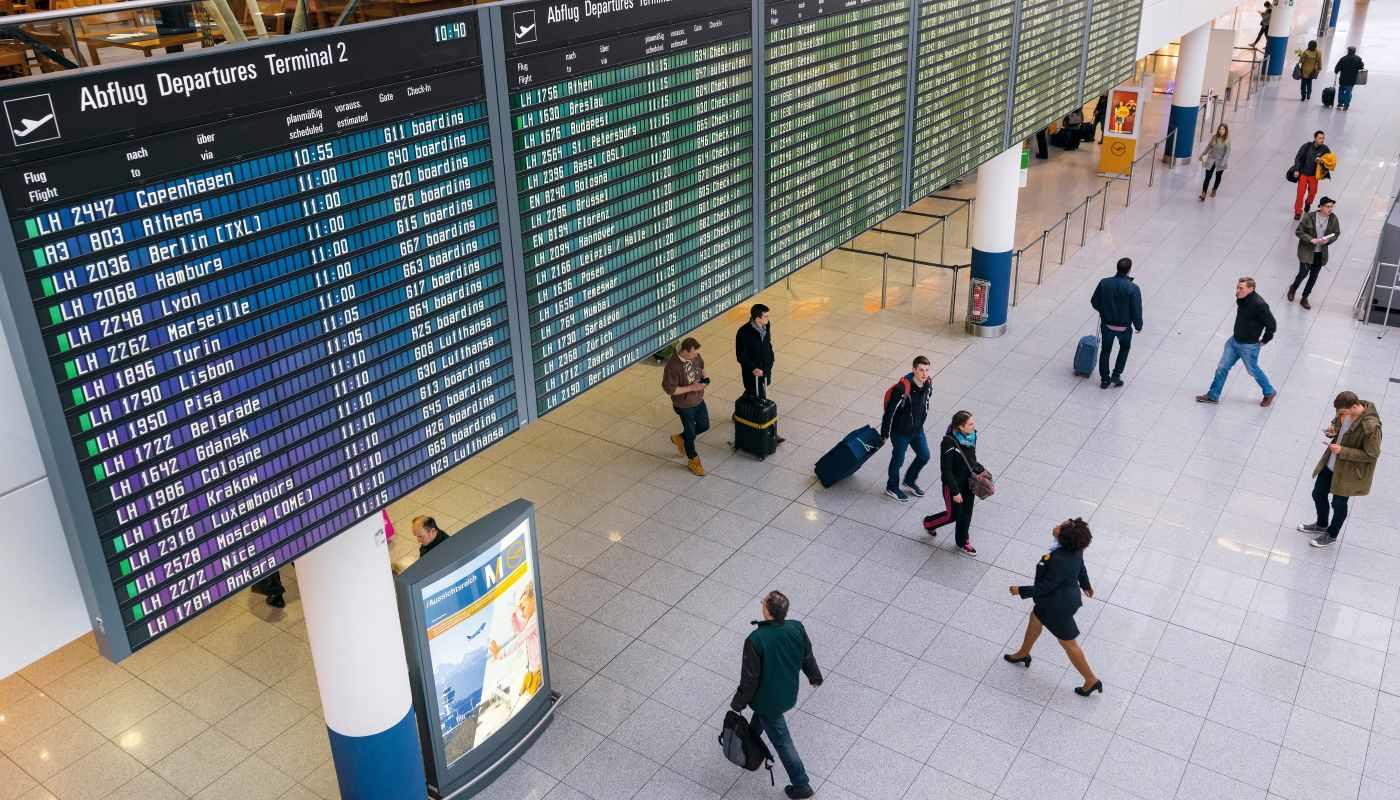 Departure hall at Munich Airport Departure hall at Munich Airport