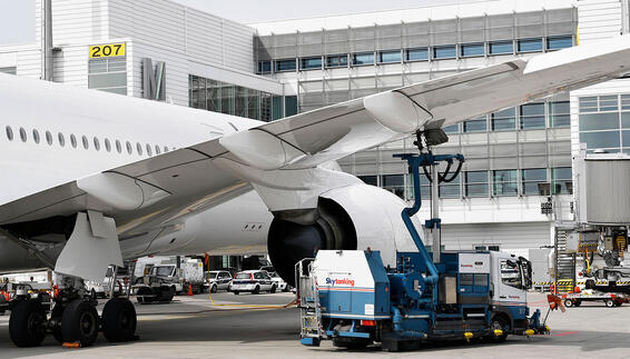 Sustainable Aviation Fuel (SAF) will be available at Munich Airport for the first time from June 2021 onwards.
