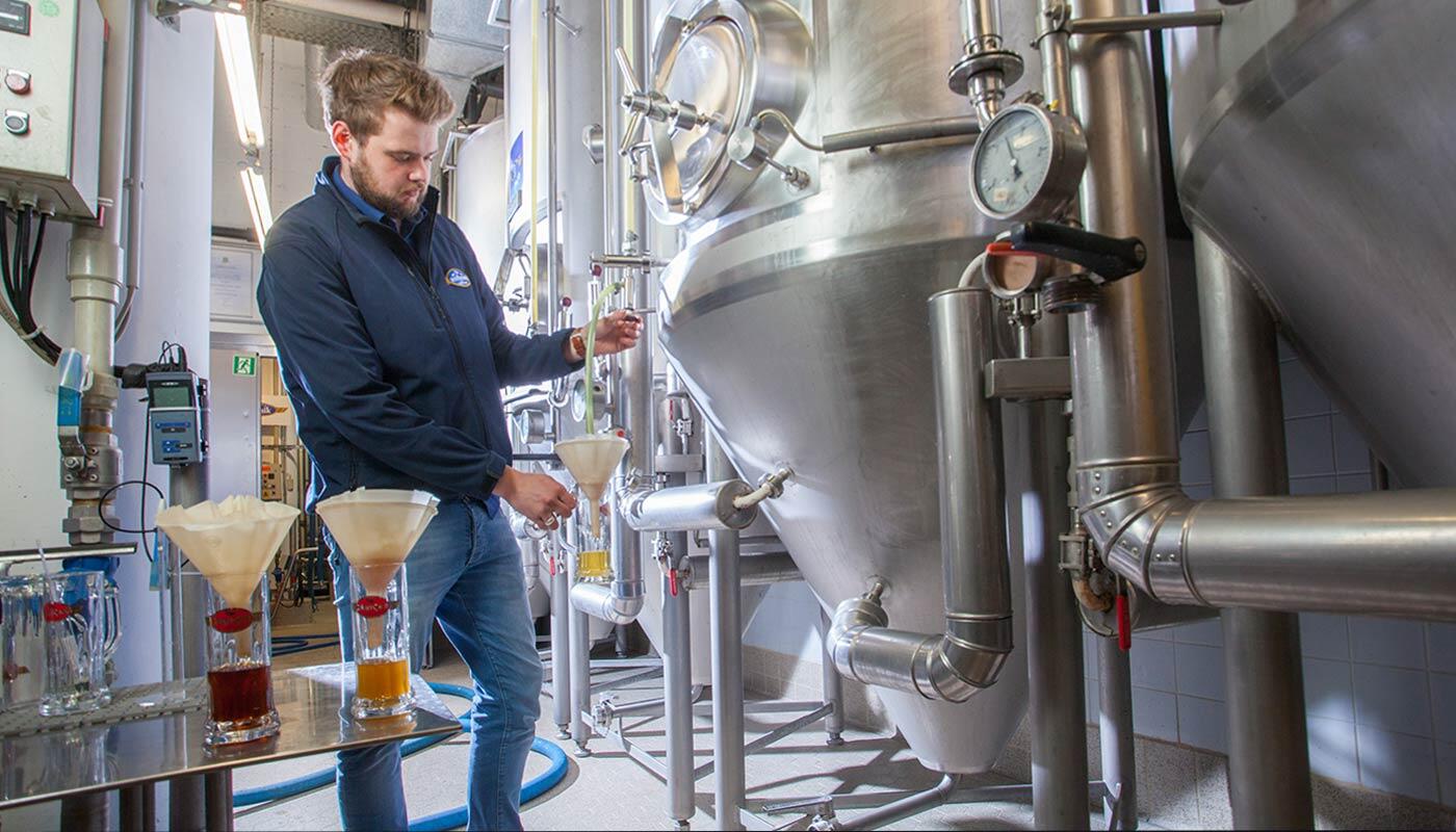 Braukurs mit Braumeister René Jacobsen Braukurs mit Braumeister René Jacobsen