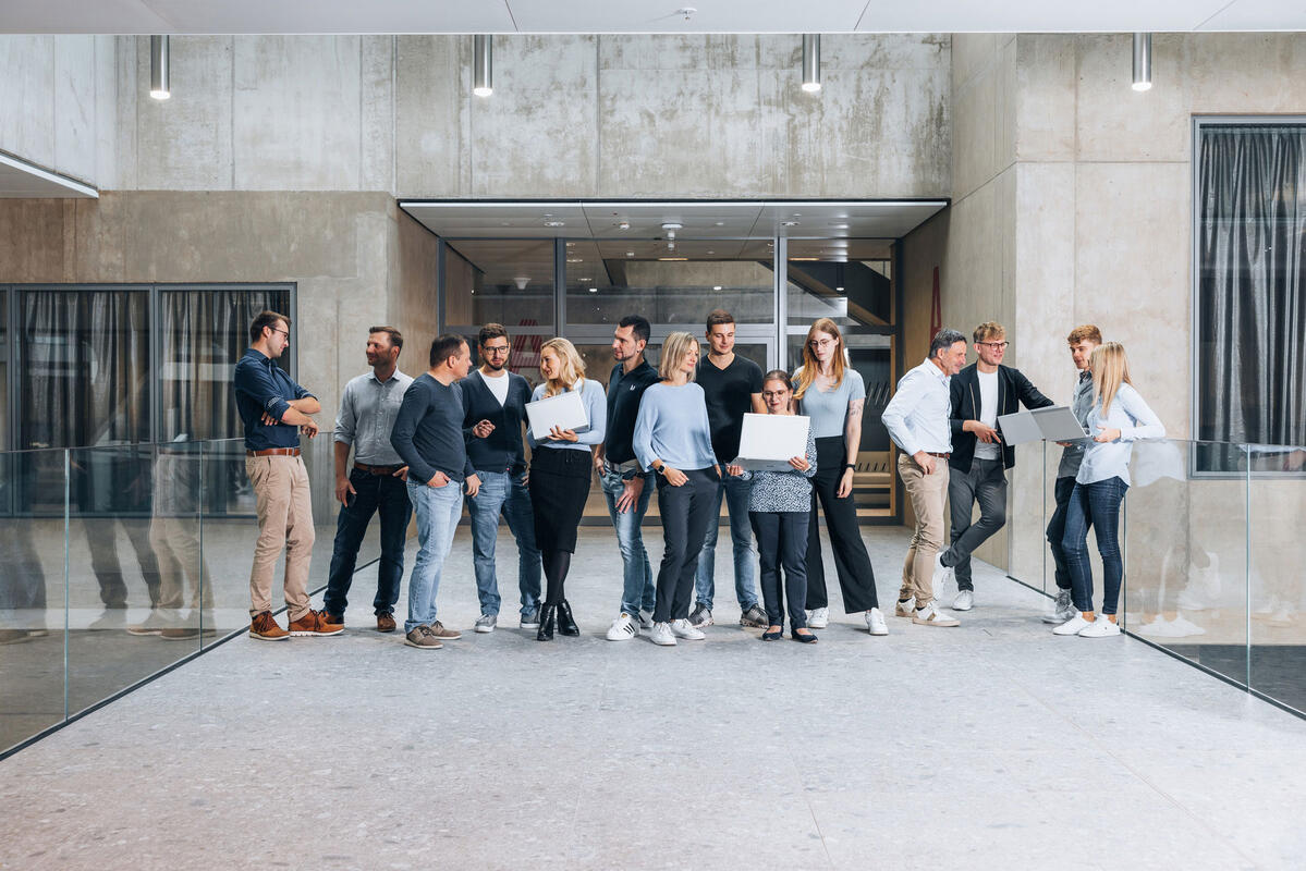 Gruppenbild Mitarbeitende der FMG IT Gruppenbild Mitarbeitende der FMG IT