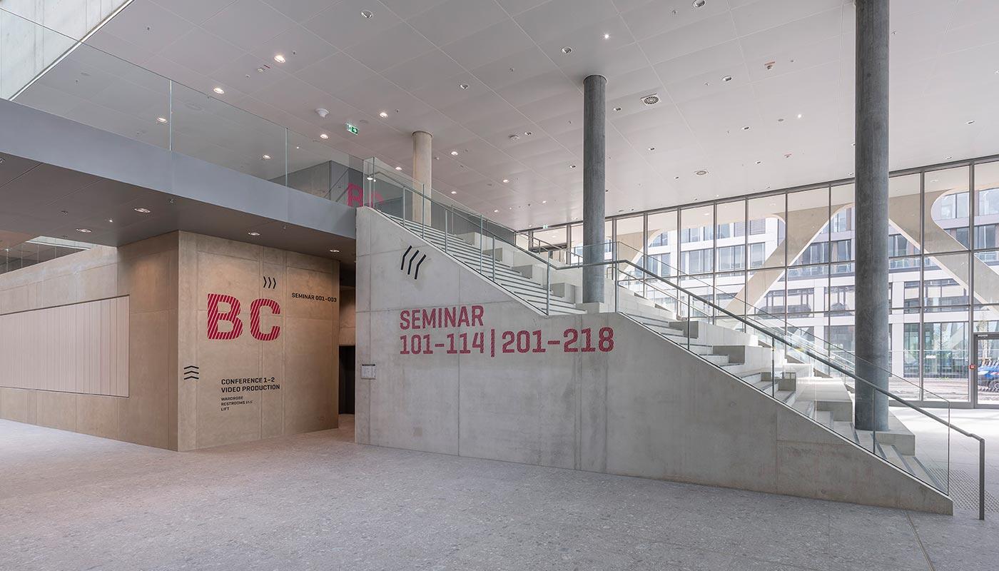 Entrance area of the AirportAcademy - LAB52 View from the entrance area of the AirportAcademy in LAB 52 with the large staircase to sit down.