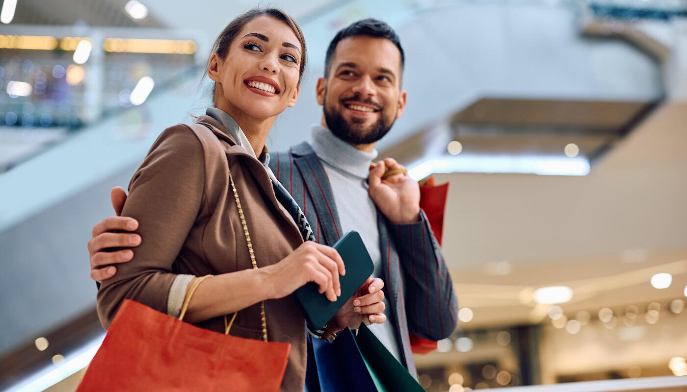Couple Shopping Couple Shopping