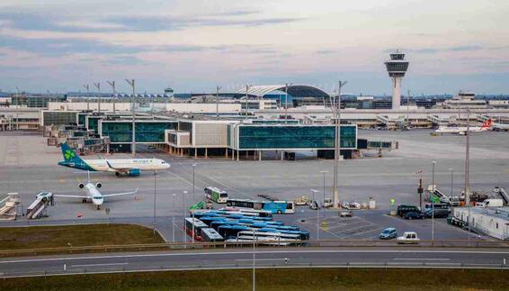 Neuer Pier Flughafen München Terminal 1 Erweiterung Vorfeld Flugzeuge