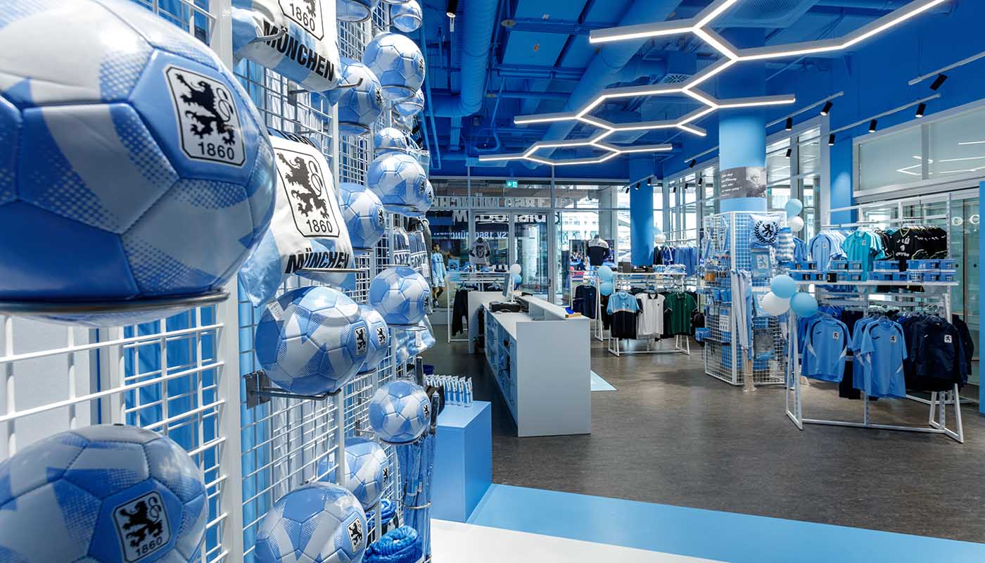 応援グッズ  munchen TSV 1860 Munich fan shop - Munich Airport