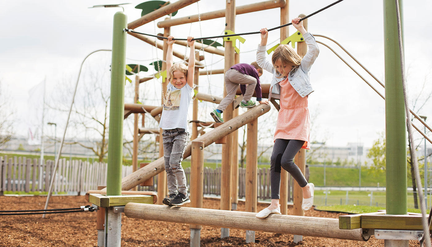 Discover an Airport Attraction Discover an Airport Attraction